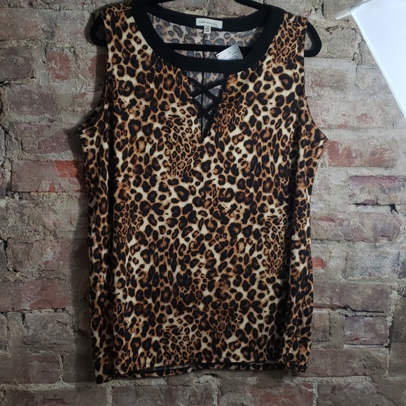 Faith and Joy ladies animal print sleeveless blous - Picture 2 of 6